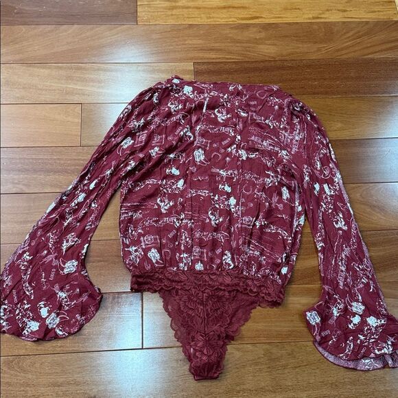 NWT Free People Intimately Everythings rosy bodysuit In Western Print size SP - Picture 5 of 14